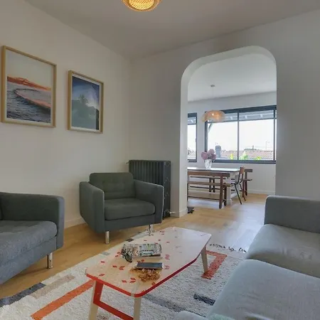 Superb Villa With Private Pool, Near Bay Of Biscay 別荘