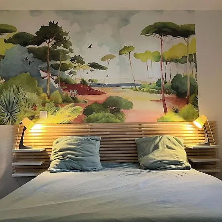 Superb Villa With Private Pool, Near Bay Of Biscay *